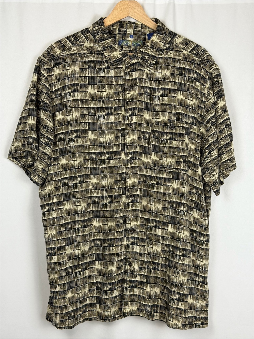 Campia Moda Men's XL Short Sleeve Rayon Button Up Shirt Abstract Print